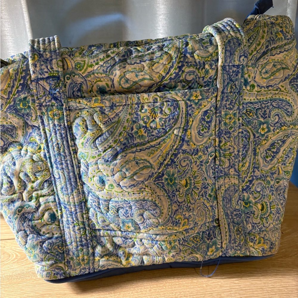 Donna Sharp quilted bag.